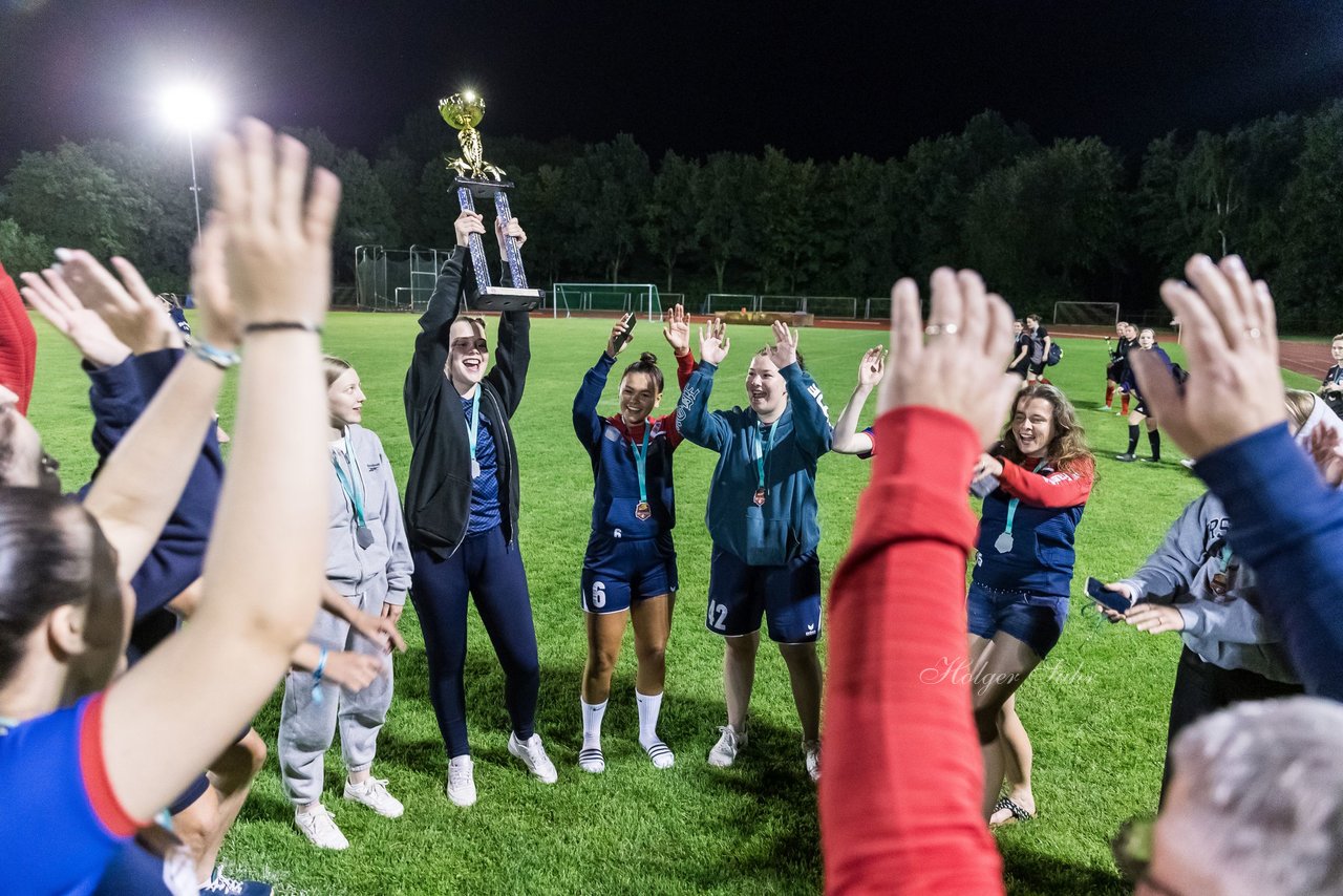 Bild 116 - Loewinnen Cup